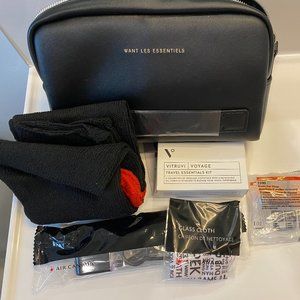 WANT Les Essentiels Amenity Kit